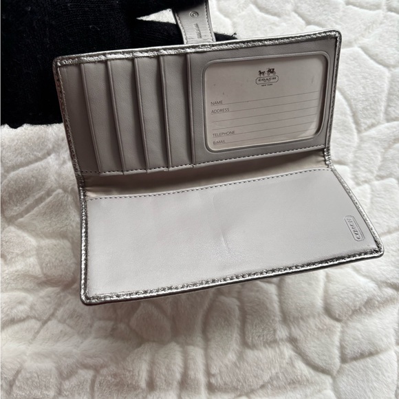 Coach Wallet - Picture 7 of 10